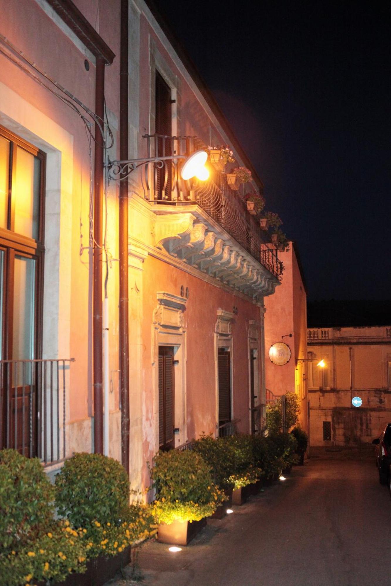 Hotel Il Barocco Рагуза Екстер'єр фото